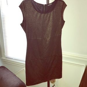 Dark green shimmery dress great for night out!